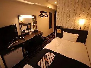 Apa Hotel Shimbashi Onarimon Tokio 3*,