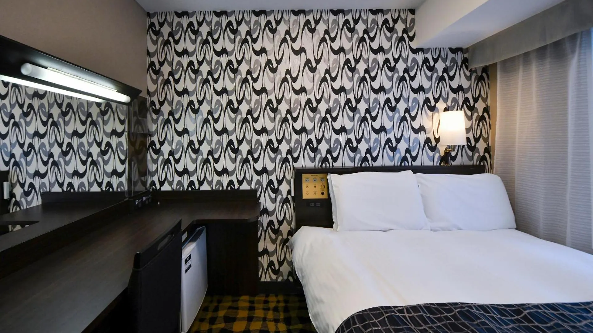 Apa Hotel Shimbashi Onarimon Tokio