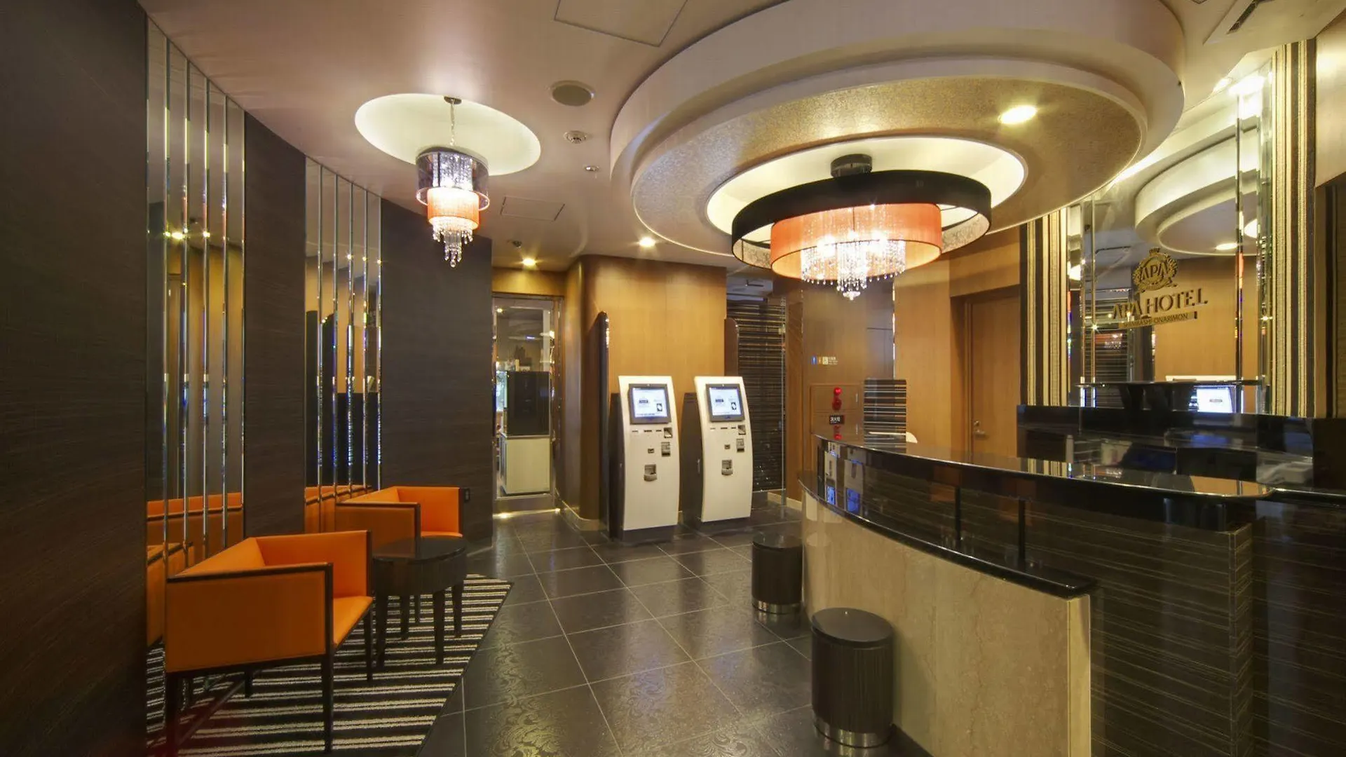 Apa Hotel Shimbashi Onarimon Tokio