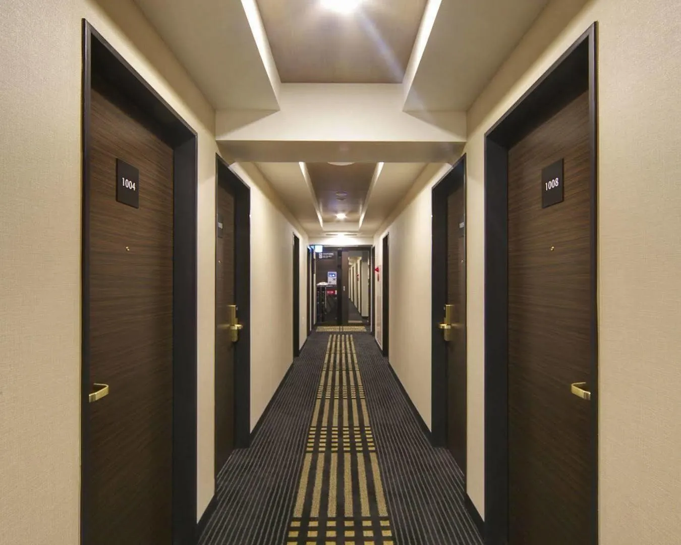 Apa Hotel Shimbashi Onarimon Tōkyō