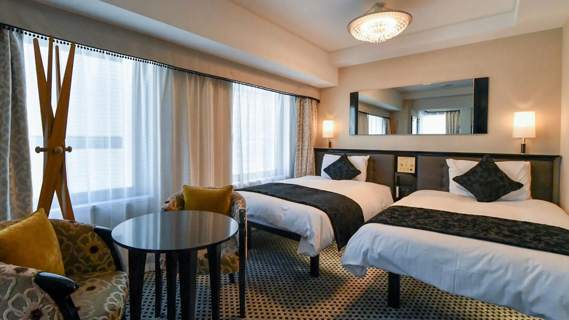 Apa Hotel Shimbashi Onarimon Tokyo 3*,  Japan