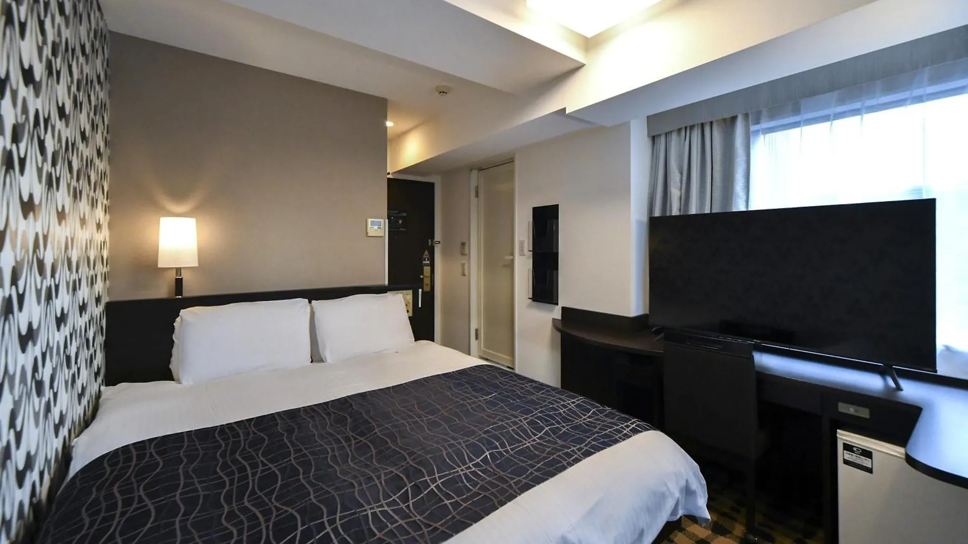 Apa Hotel Shimbashi Onarimon Tokyo Japan
